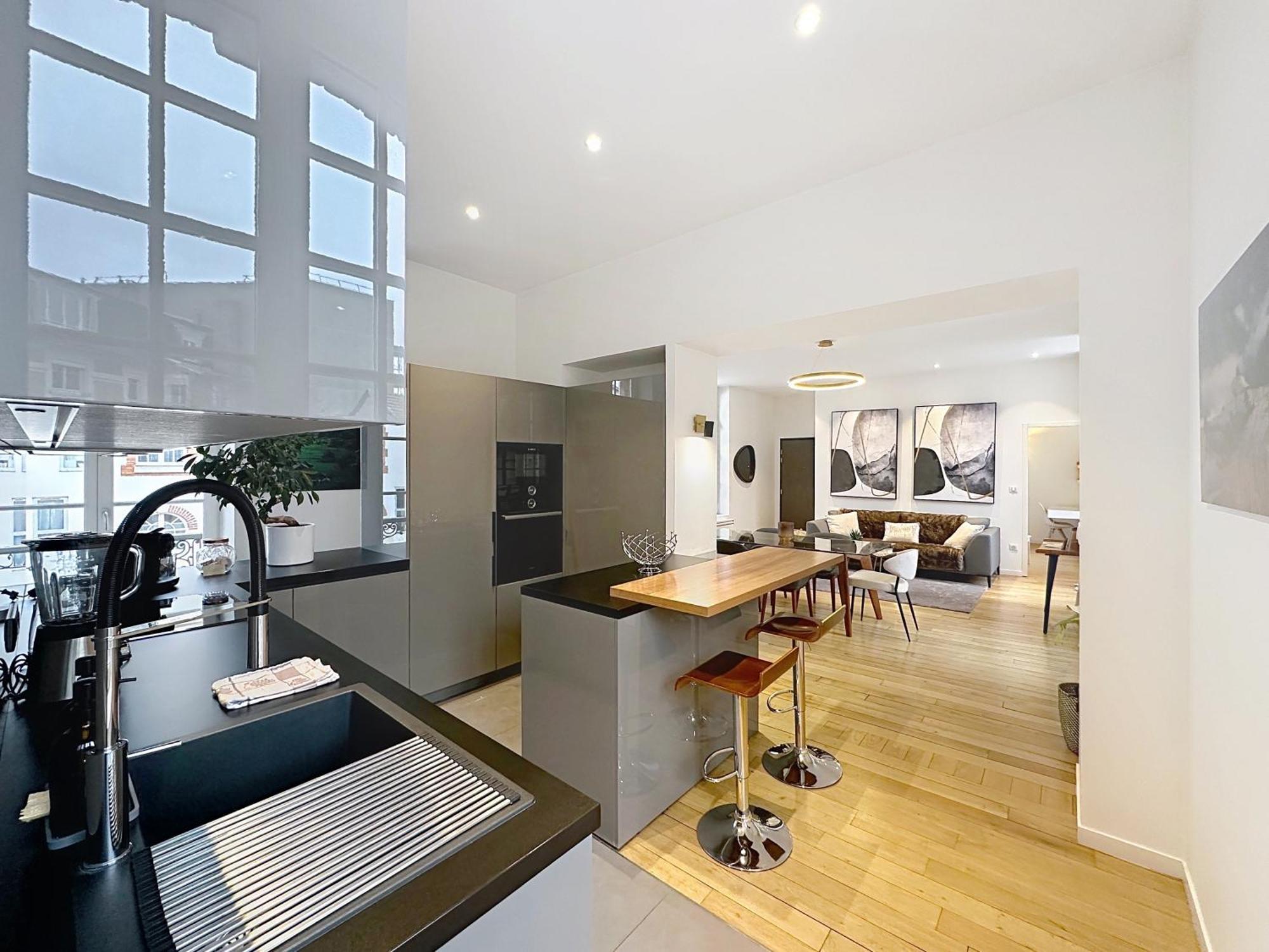 So Guest- Luxueux Appartement, Ancienne Maison De Champagne Proche Cathedrale Ρενς Εξωτερικό φωτογραφία