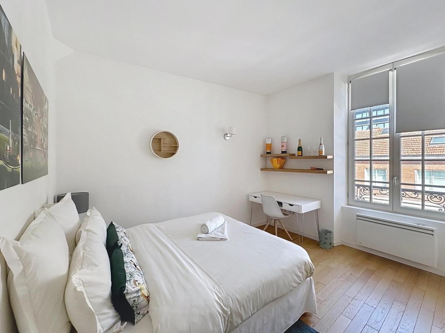 So Guest- Luxueux Appartement, Ancienne Maison De Champagne Proche Cathedrale Ρενς Εξωτερικό φωτογραφία